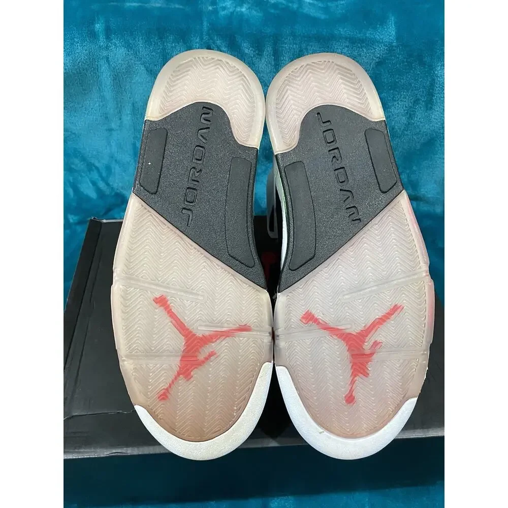 Jordan add closely